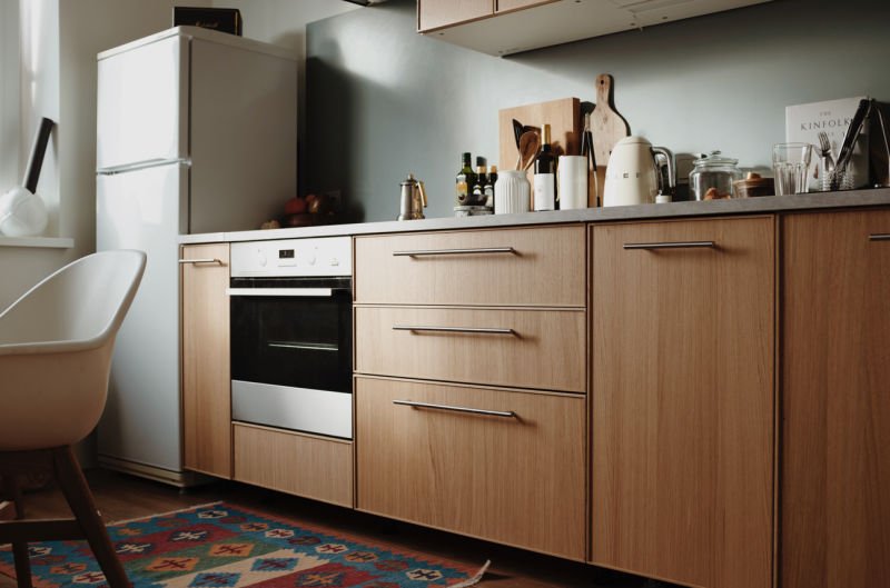 update your house by changing old-fashioned kitchen hardware