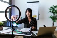Host a free Real Estate online webinar