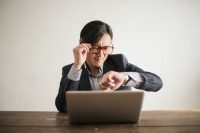 Successful real estate agents don't expect rSuccessful real estate agents don't expect results right awayesults right away